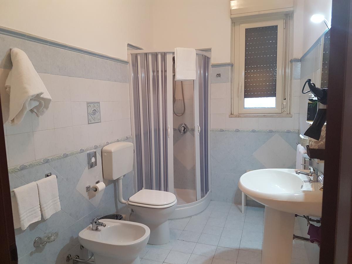 Bed & Parking Apartment Палермо Екстериор снимка